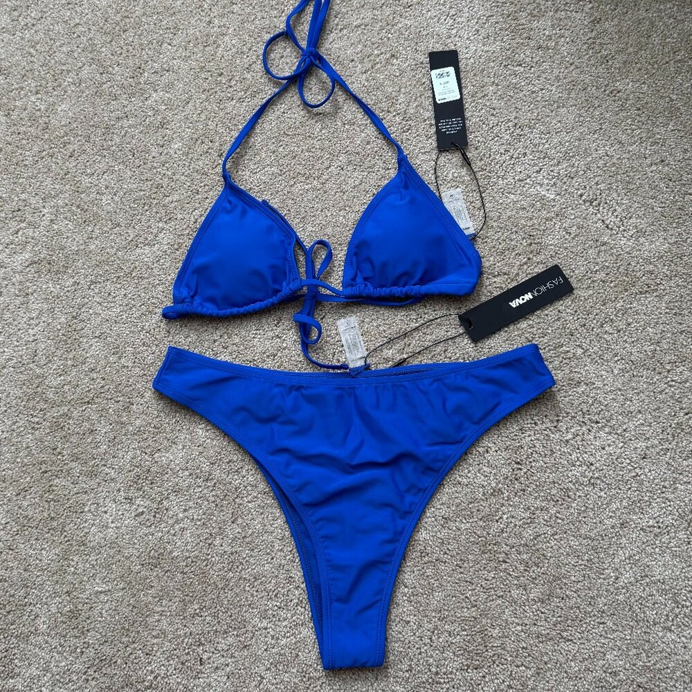 NWT Fashion Nova Maui Bikini Set in Royal, Size M top L bottom